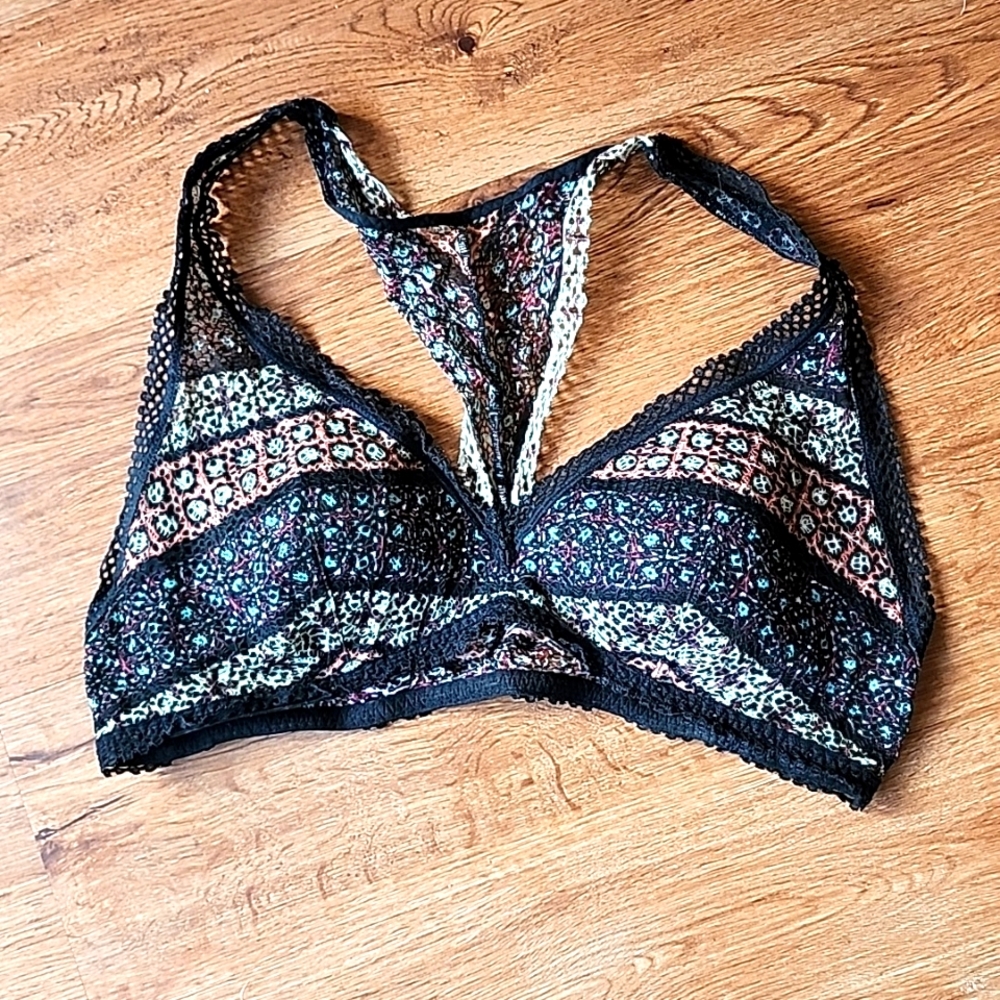 Victoria's Secret Lightly Lined Racer Back Bralette